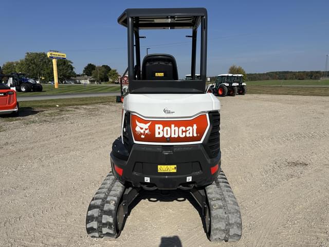 Image of Bobcat E26 equipment image 3