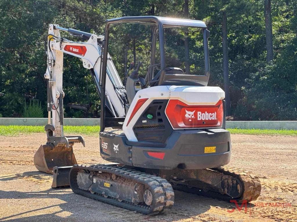 2025 Bobcat E35 Equipment Image0