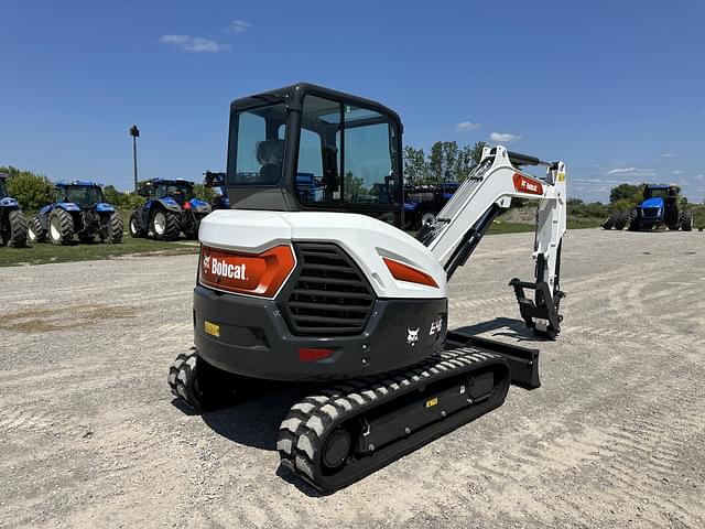 Image of Bobcat E48 equipment image 4