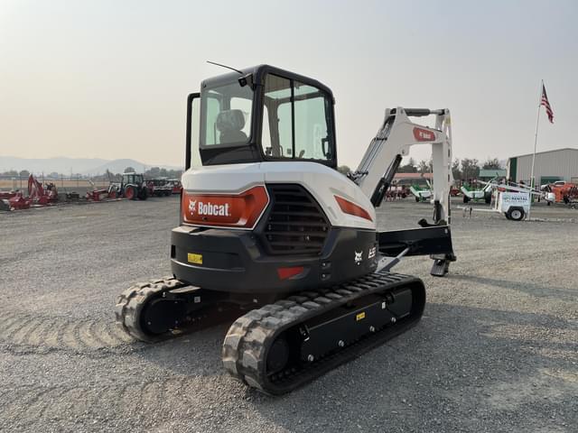 Image of Bobcat E55 equipment image 2