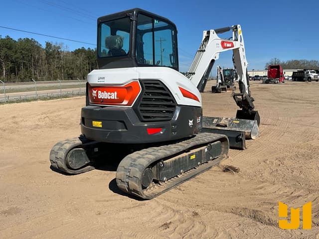 Image of Bobcat E55R2 equipment image 4