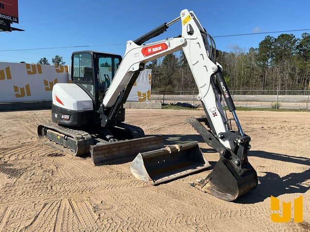 Image of Bobcat E55R2 equipment image 2
