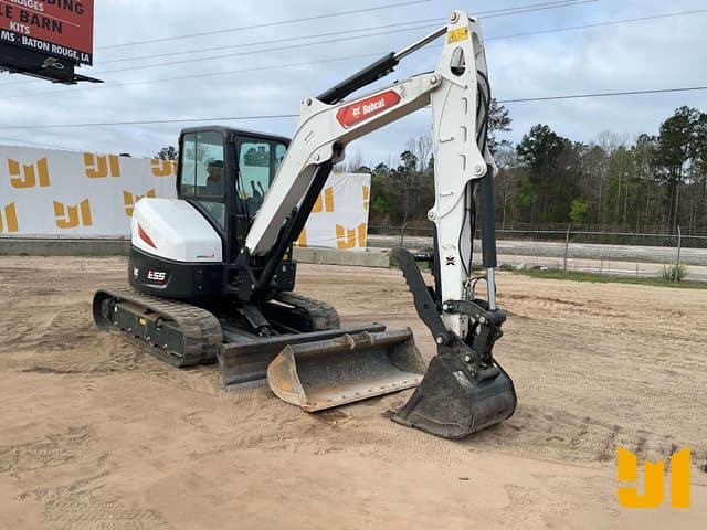 Image of Bobcat E55R2 equipment image 2