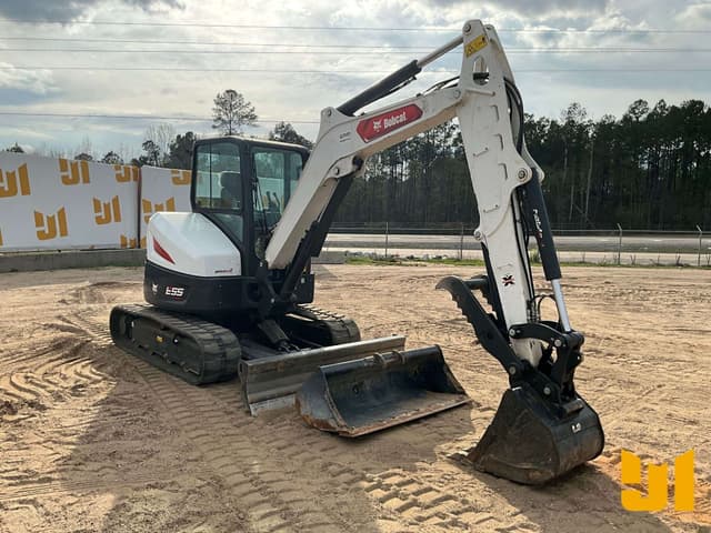 Image of Bobcat E55R2 equipment image 2