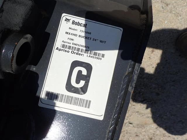 Image of Bobcat E48 equipment image 3