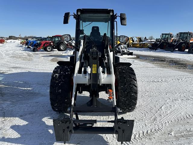 Image of Bobcat L95 equipment image 3