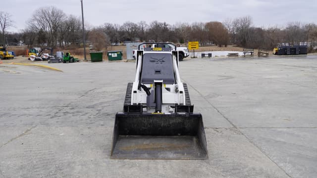 Image of Bobcat MT100 equipment image 3