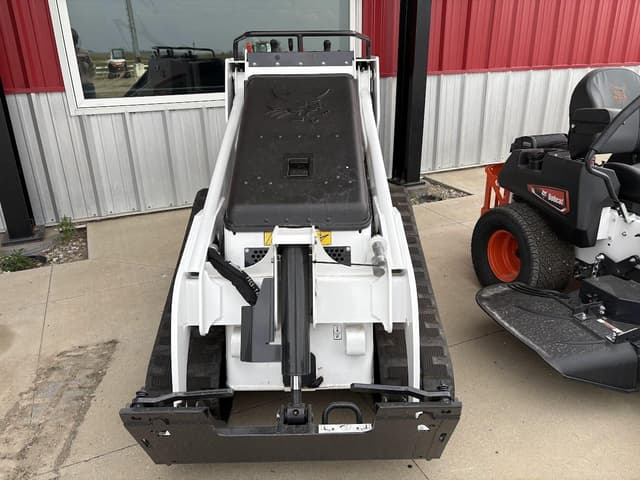 Image of Bobcat MT100 equipment image 2