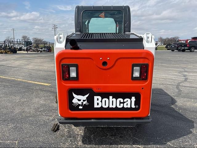 Image of Bobcat S450 equipment image 3