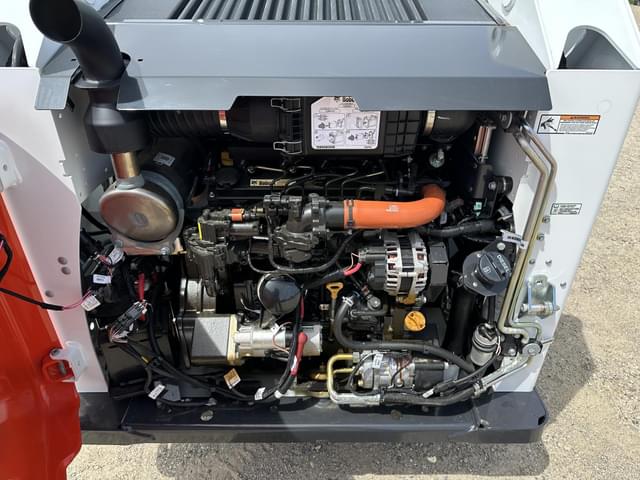 Image of Bobcat S510 equipment image 4