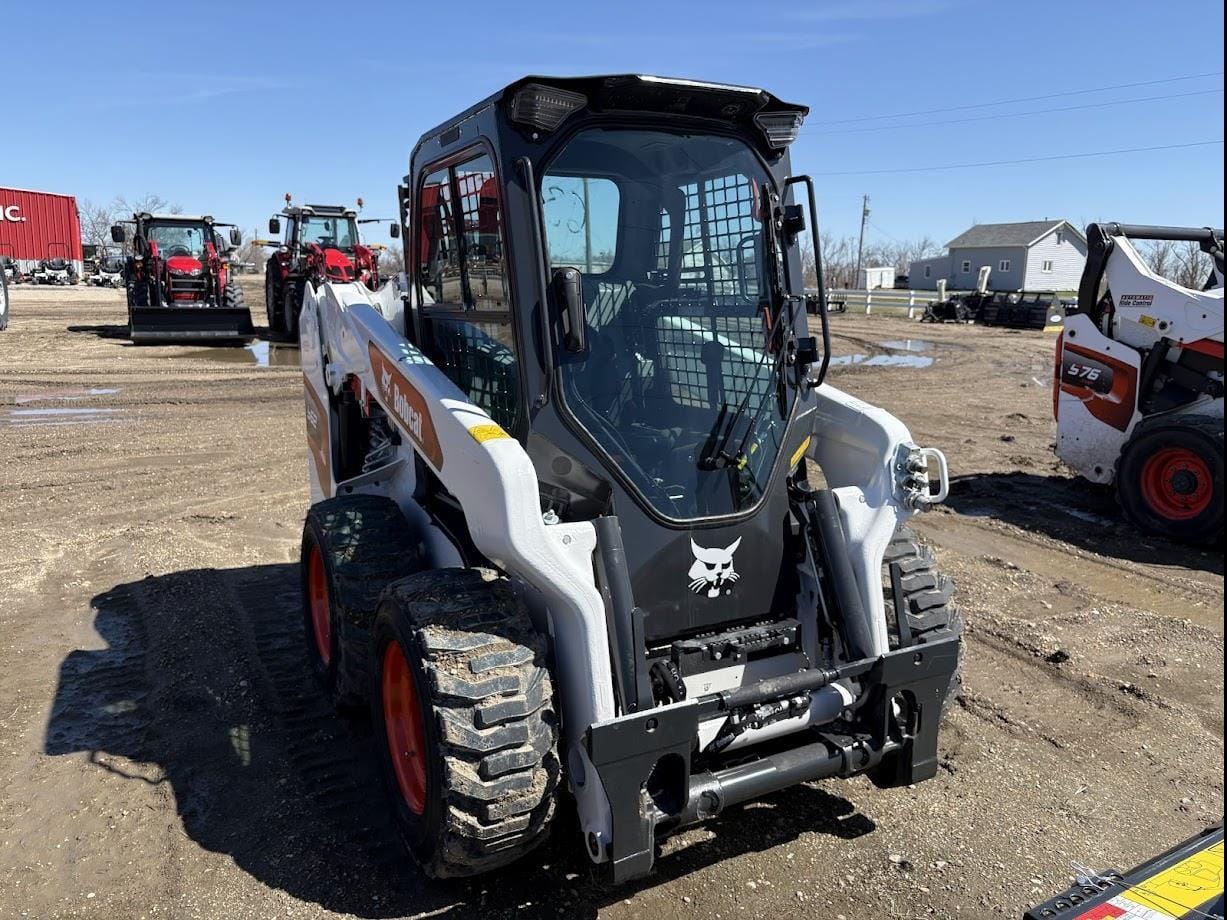 2025 Bobcat S62 Equipment Image0