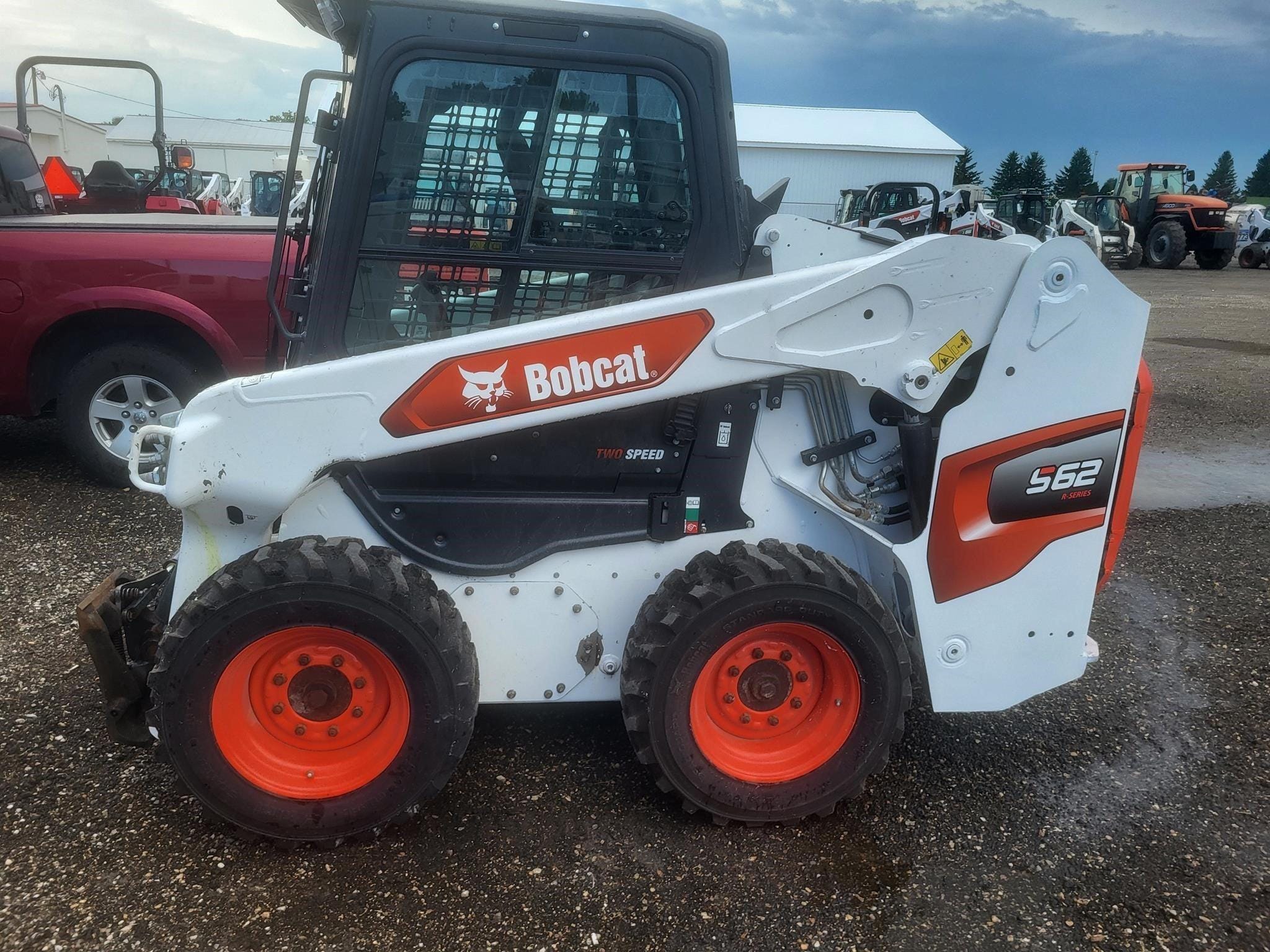 2025 Bobcat S62 Equipment Image0