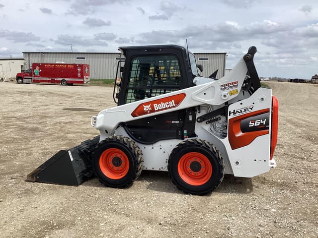 Image of Bobcat S64 equipment image 4