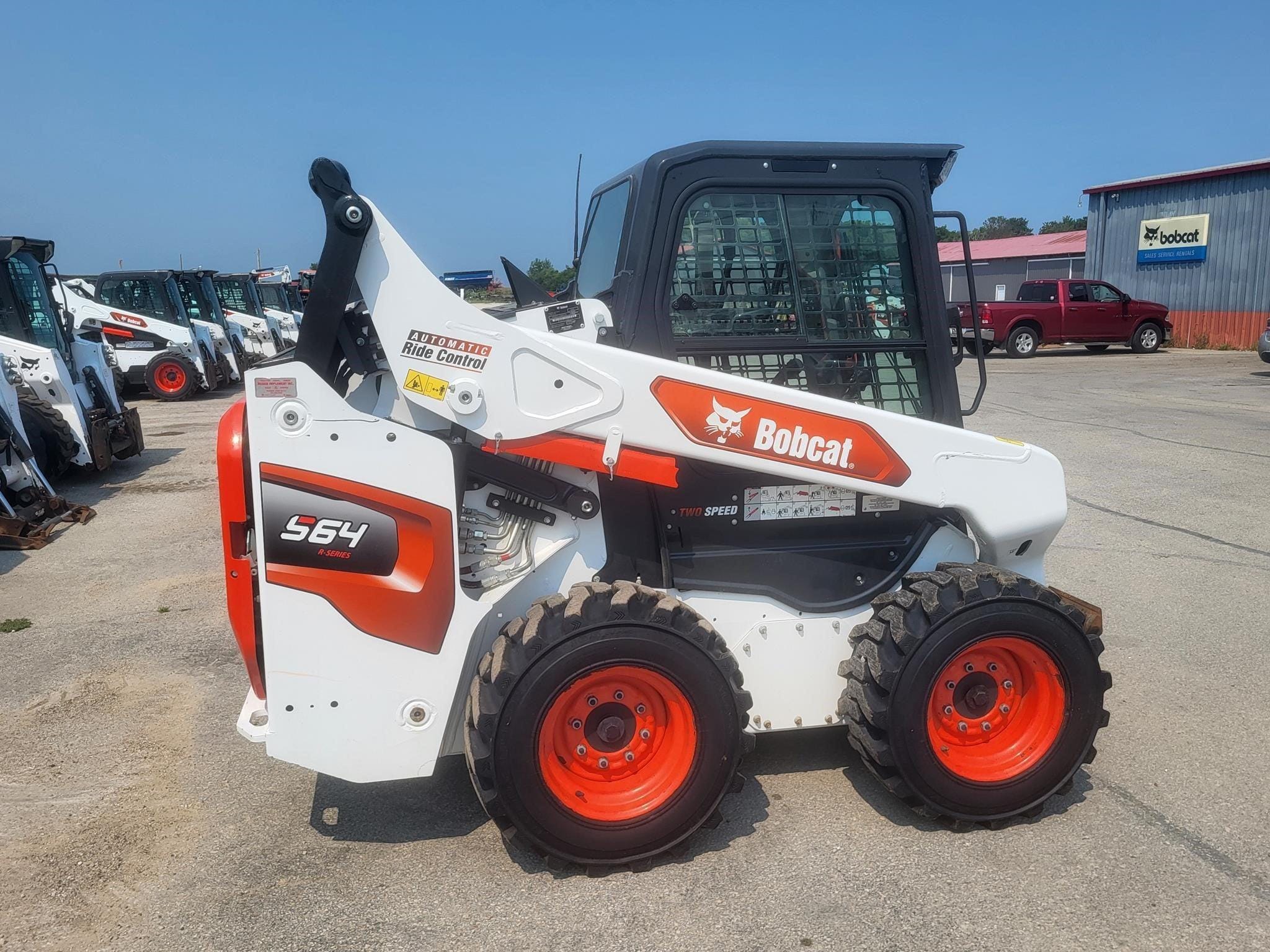 2025 Bobcat S64 Equipment Image0