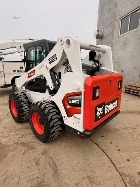 Image of Bobcat S650 equipment image 3