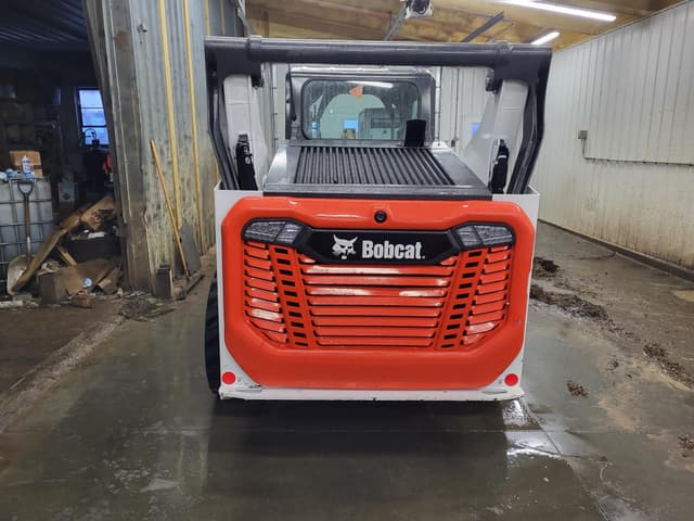 Image of Bobcat S76 equipment image 2