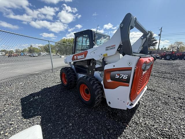 Image of Bobcat S76 equipment image 3