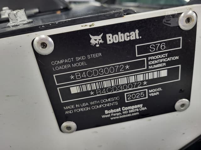 Image of Bobcat S76 equipment image 4