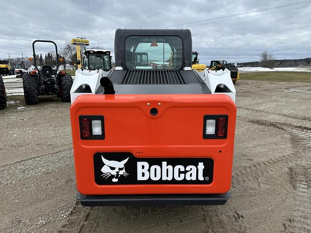 Image of Bobcat T550 equipment image 3