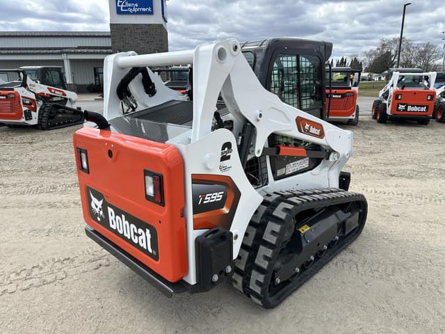 Image of Bobcat T595 equipment image 4