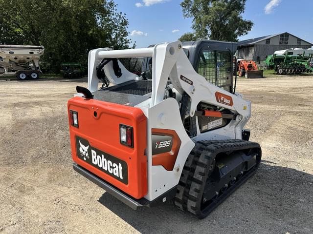 Image of Bobcat T595 equipment image 4
