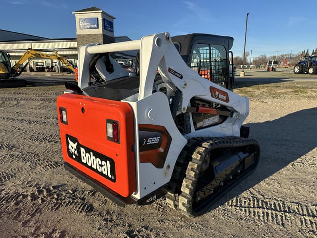 Image of Bobcat T595 equipment image 2