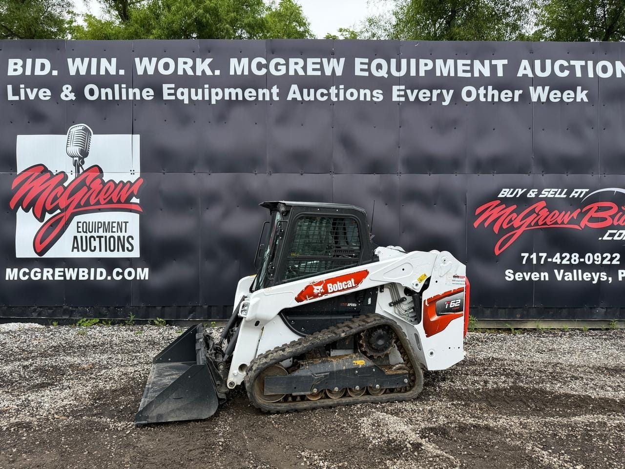 2025 Bobcat T62 Equipment Image0