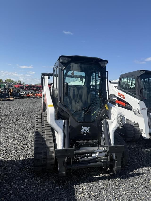 Image of Bobcat T64 equipment image 3