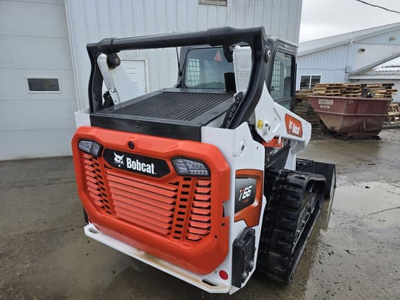 Image of Bobcat T66 equipment image 3