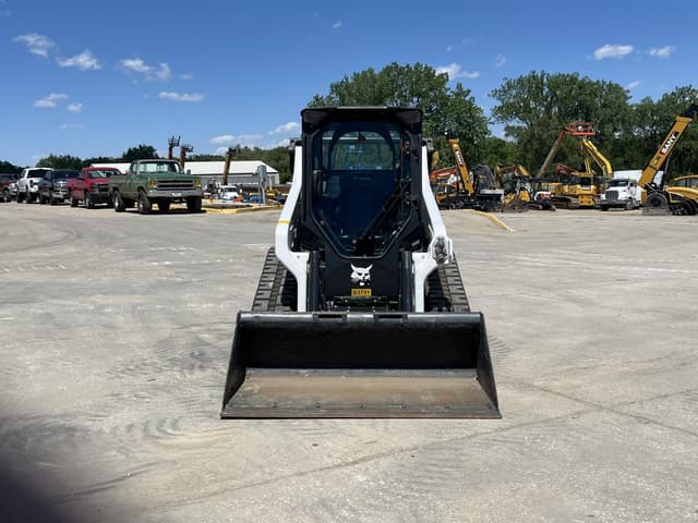 Image of Bobcat T66 equipment image 2