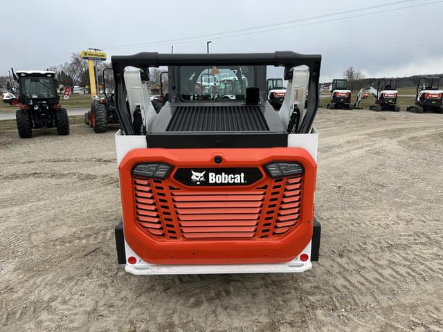 Image of Bobcat T66 equipment image 3