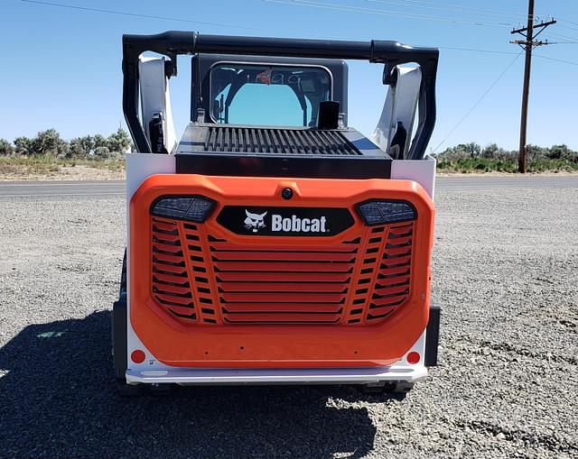 Image of Bobcat T66 equipment image 3