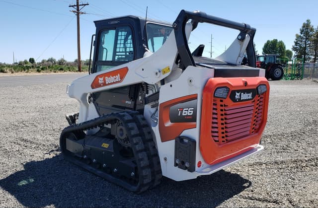 Image of Bobcat T66 equipment image 2