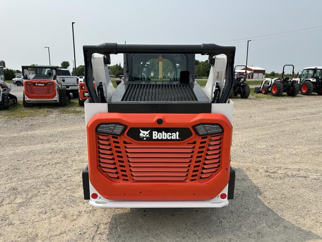 Image of Bobcat T66 equipment image 3