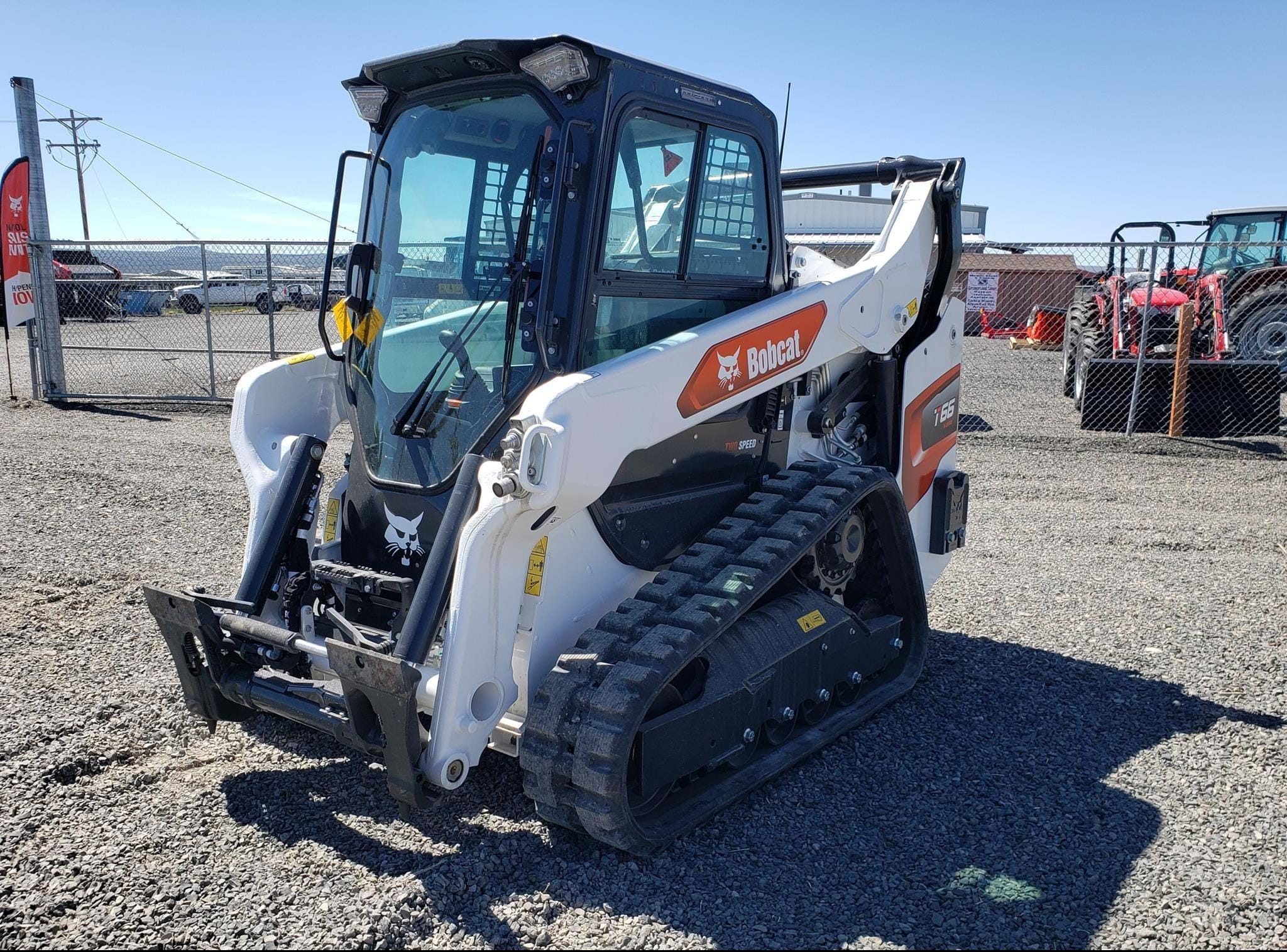 2025 Bobcat T66 Equipment Image0