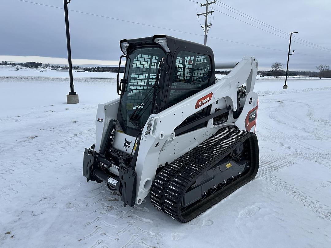 Image of Bobcat T740 Primary image