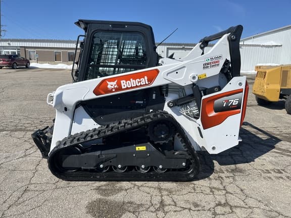 Image of Bobcat T76 equipment image 3