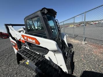Main image Bobcat T76