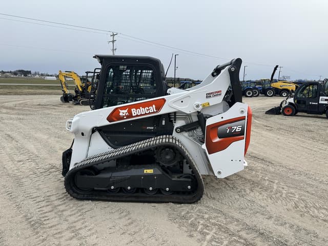 Image of Bobcat T76 equipment image 1
