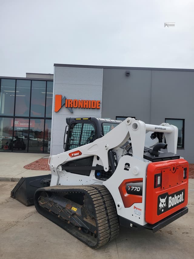 Image of Bobcat T770 equipment image 2
