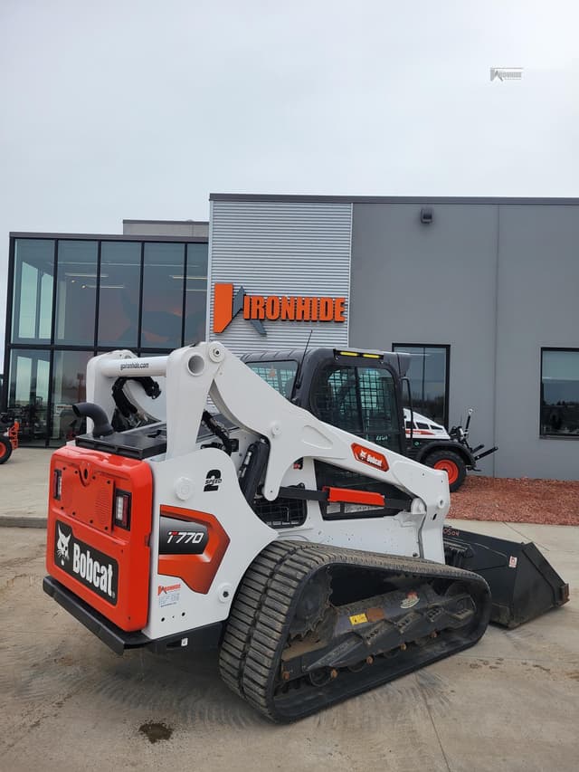 Image of Bobcat T770 equipment image 3