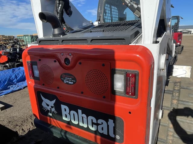 Image of Bobcat T770 equipment image 1