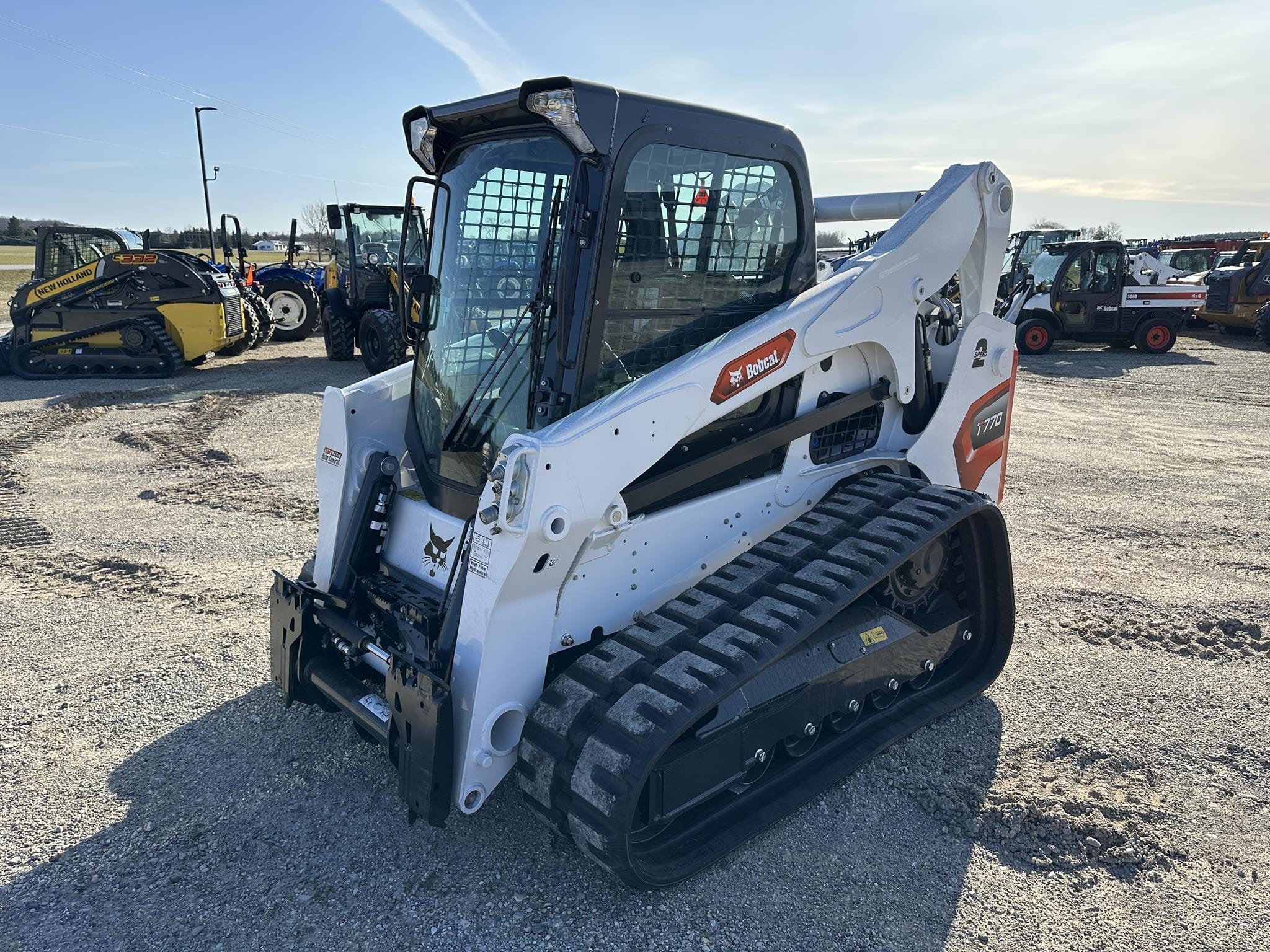 Main image Bobcat T770