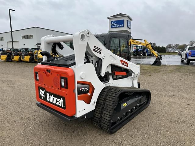 Image of Bobcat T770 equipment image 2