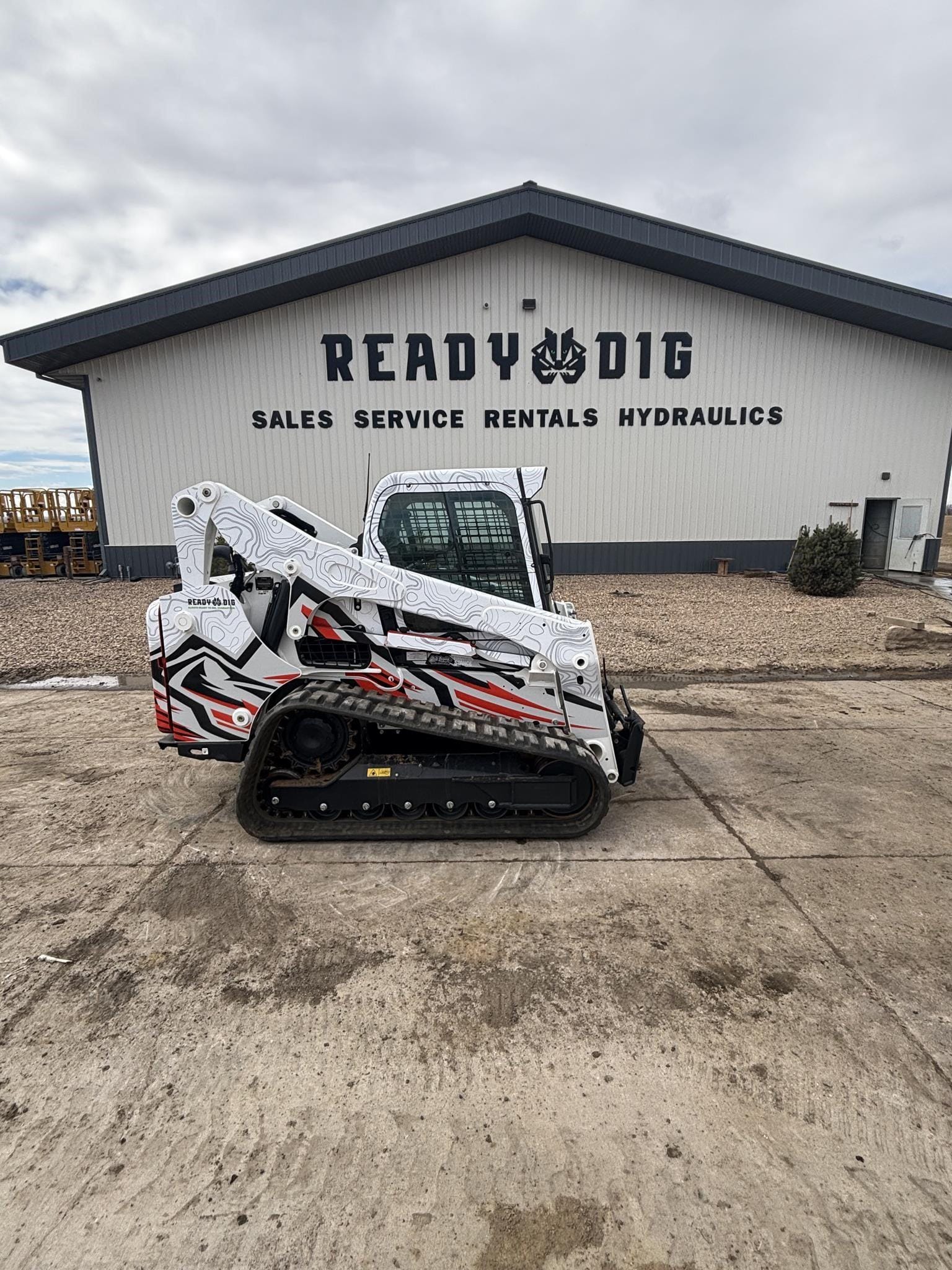 Main image Bobcat T770
