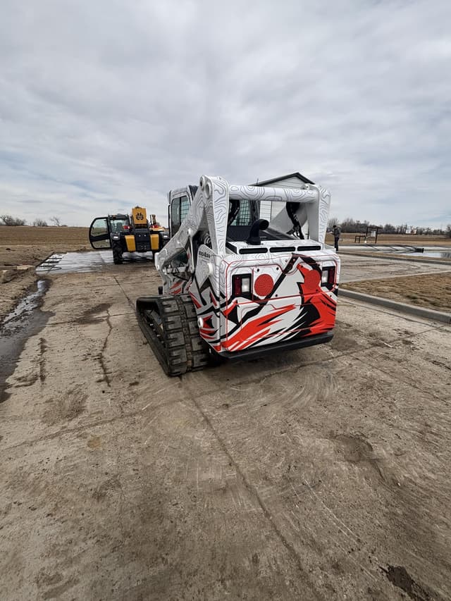 Image of Bobcat T770 equipment image 4