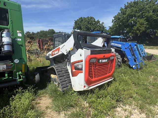 Image of Bobcat T86 equipment image 1