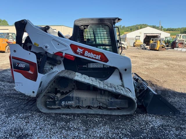 Image of Bobcat T86 equipment image 4