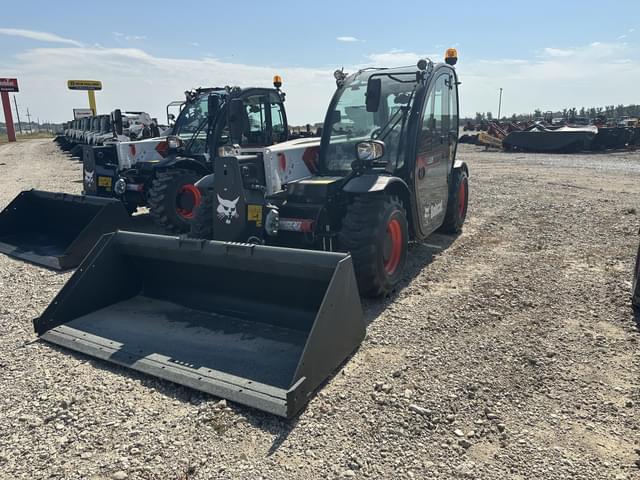Image of Bobcat TL519 equipment image 3