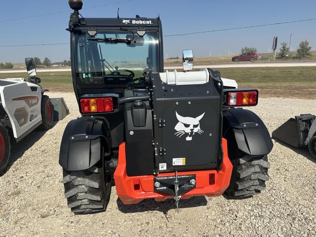 Image of Bobcat TL519 equipment image 4